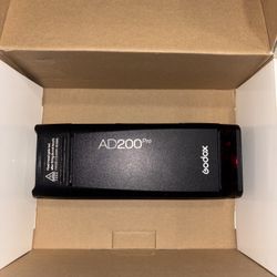 Godox AD 200 pro 