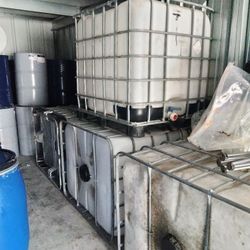 275 Gallon Tank 