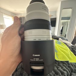 Canon EF 100-400mm f/4.5-5.6L IS II USM L-Series Telephoto Lens w/ ET-83D Hood & Canon Case – Excellent Condition
