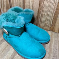 Mini Bailey Button II Water-Repellent Boots