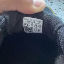 adidas size 9 brand new no box