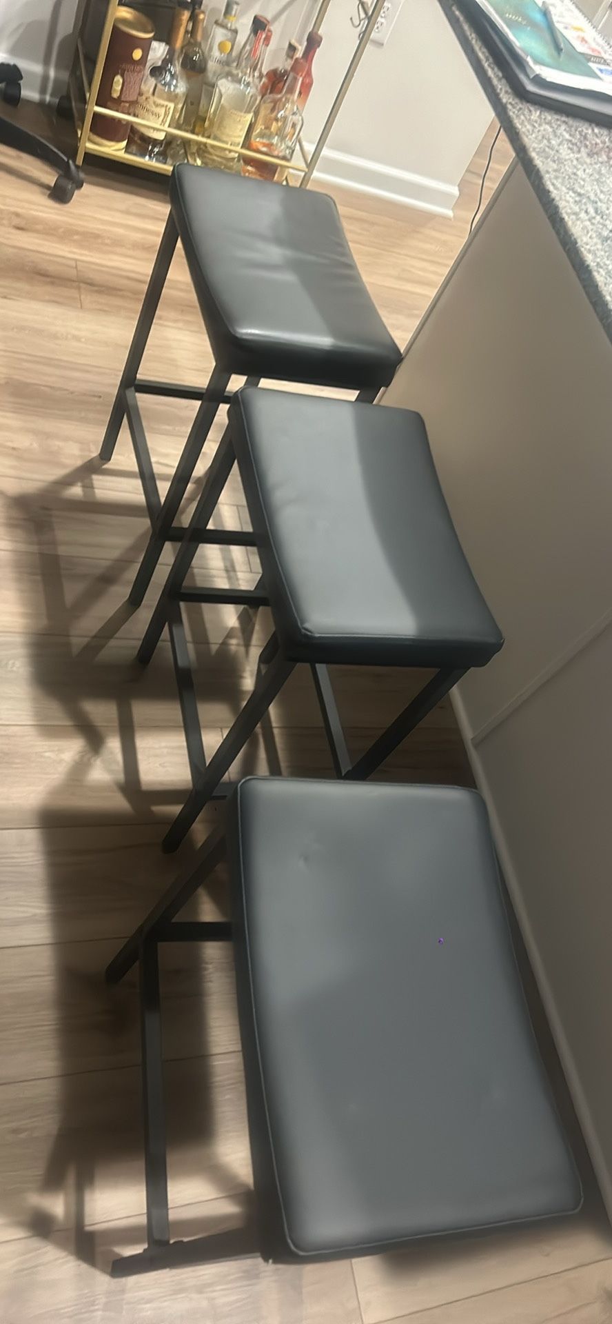 3(set)Bar Stools