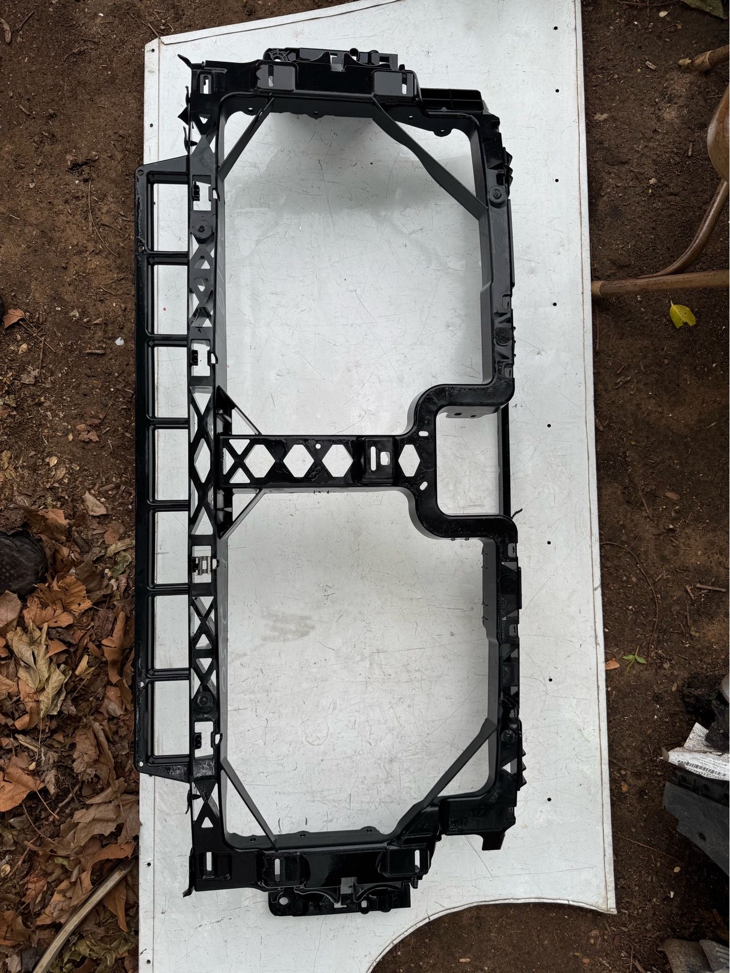 2017-2019 Ford f-250 Grille mounting