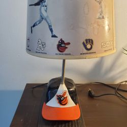 Vintage 1976 Baltimore Orioles Lamp