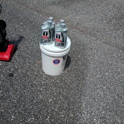 Four Four-cycle Motor Oil