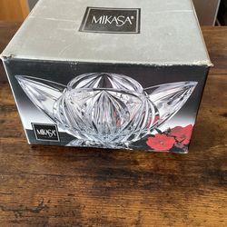 Price Reduced!!! MIKASA Bowl - Brand New In Box