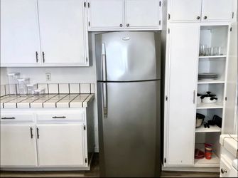 Great Condition Refrigerator