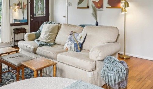 Free Couch