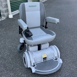 MPV5 Power Wheelchair Electric Wheelchair mobility scooter 