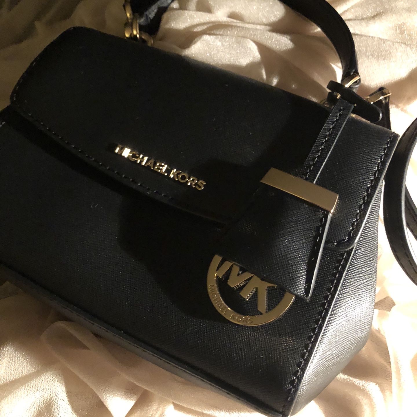 Michael Kors Over The Shoulder Purse