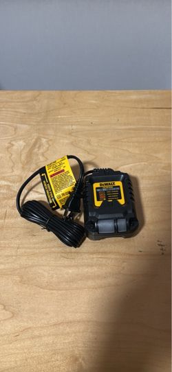 Dewalt 12V/20V Charger