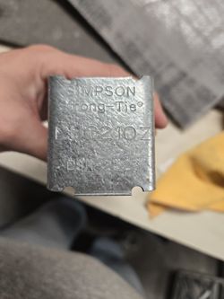 Simpson LUC210Z Hangers