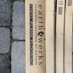 Vinyl floor plankRecycled materialsTop quality