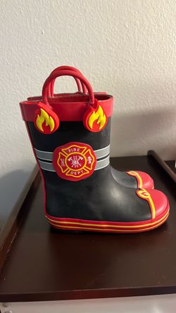 Kid rain boots