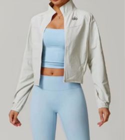 Alo Yoga Cropped Zip-Up Jacket