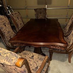 Antique dinning table set with 6 chairs