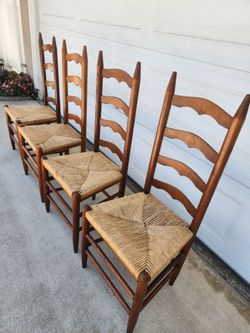 Solid Wood Vintage Ladder Back Dining Chairs!  (4)