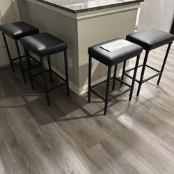 Bar stools (25 inch height)