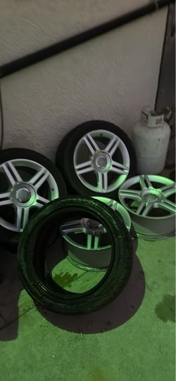 Set of 4 Silver 5-Spoke Alloy Wheels with Tires