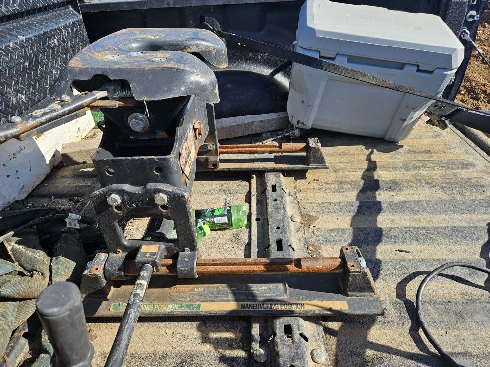 5th Wheel Slider Hitch