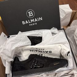 Balmain Swan Suede Leather Sneakers