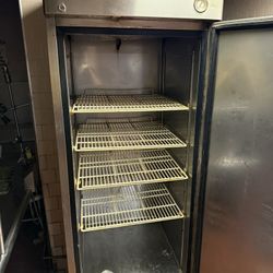 Refrigerator  Commercial 