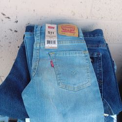 Levi's 