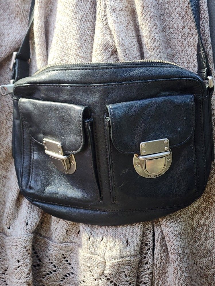 FOSSIL-Black Leather Crossbody Satchel