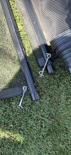 ~29’ pool mesh fence 4ft tall