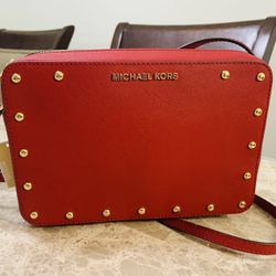 Michael Kors Sandrine Stud Crossbody Bag Scarlet Red Saffiano for Sale in  Gainesville, FL - OfferUp