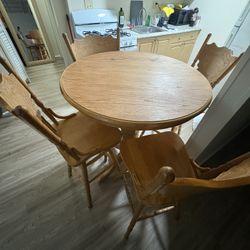 Round dinning table set