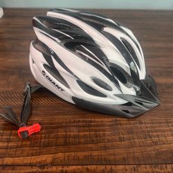 Giant Cycling Helmet