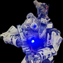 TitanFall Atlas Statue, Collectors Edition