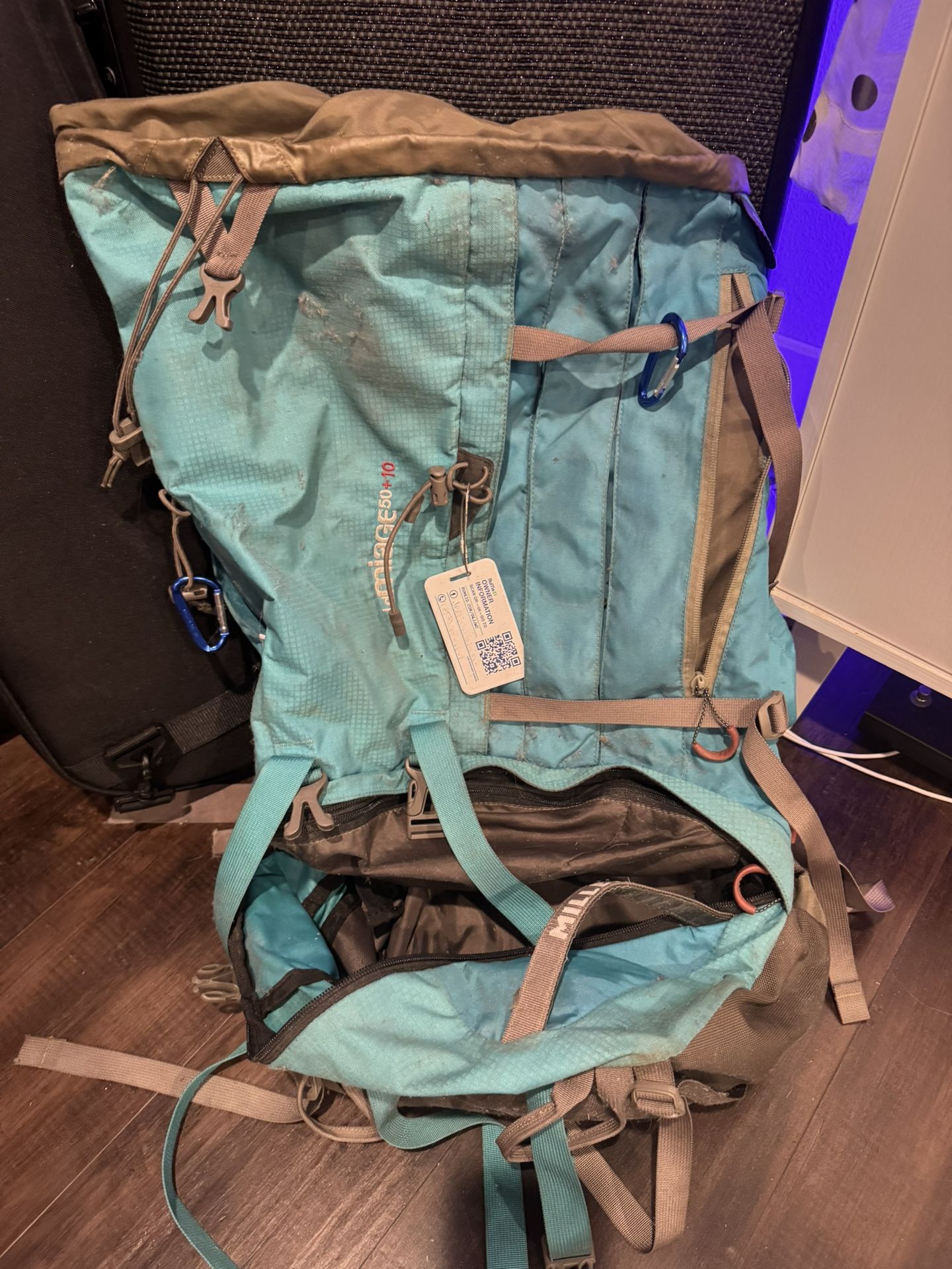 60 Litter Backpack 