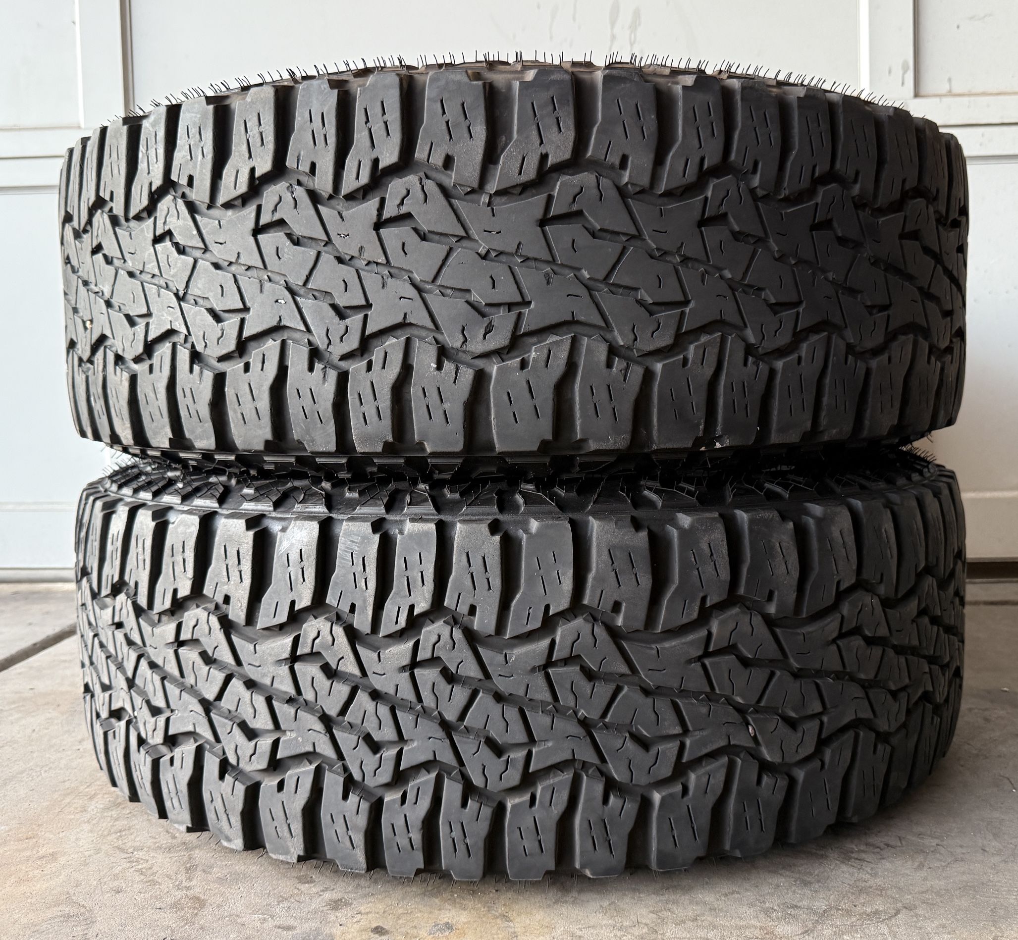 LT 275 70 18 Goodyear