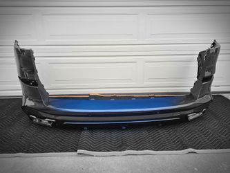 BMW X5 OEM Rear Bumper Assembly