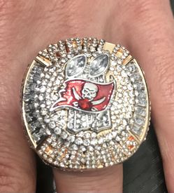Tampa Bay Buccaneers Super Bowl Ring - Tom Brady