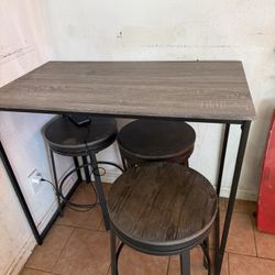 Kitchen Table 