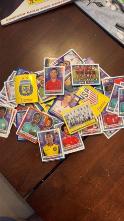 READ DESC FIFA 2022/2026 Stickers/Cards