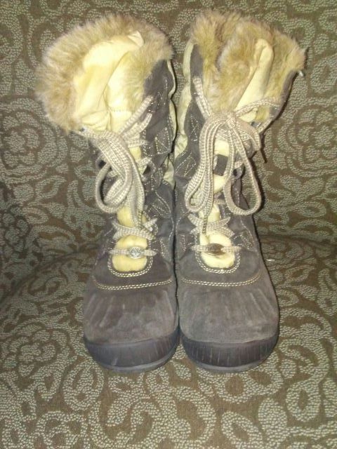 Brown timberland winter boots 6.5y