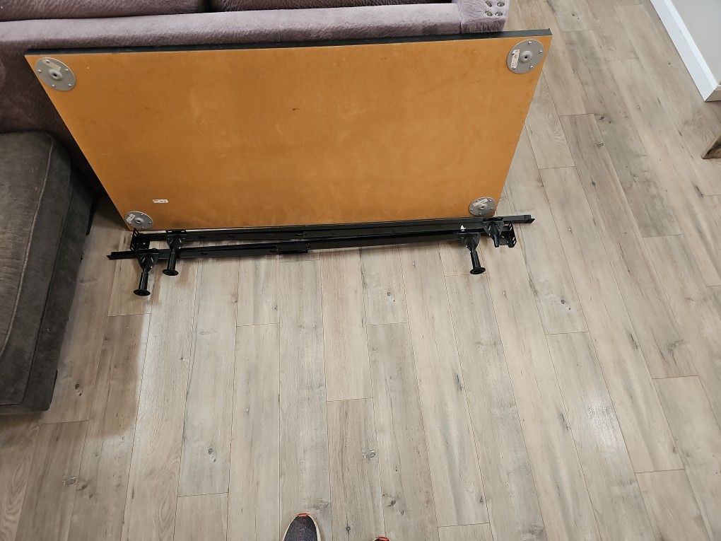 FREE FREE-Full Bed Frame