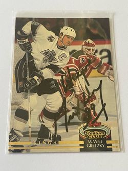 Autographed 1992-93 Topps Stadium Club Wayne Gretzky hockey card. No COA