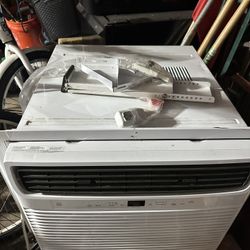 Frigidaire Window Air Conditioner 