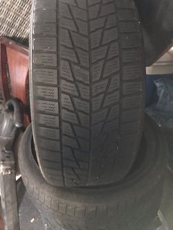 255/45/19 tires