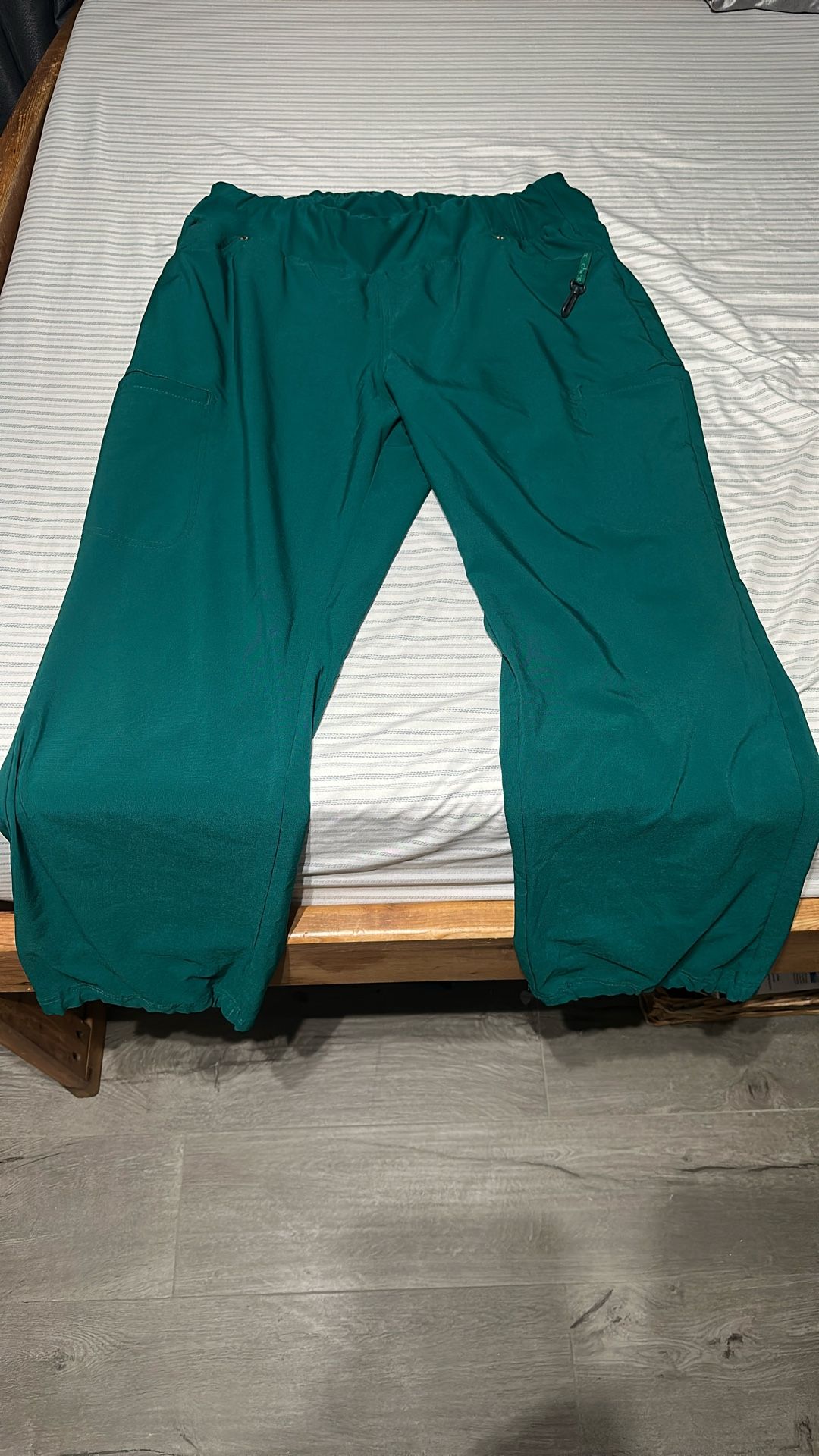 XL Hunter Green Cherokee Scrub Pants 