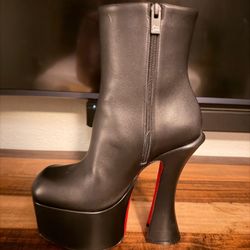 Christian Louboutin ankle boots size 8