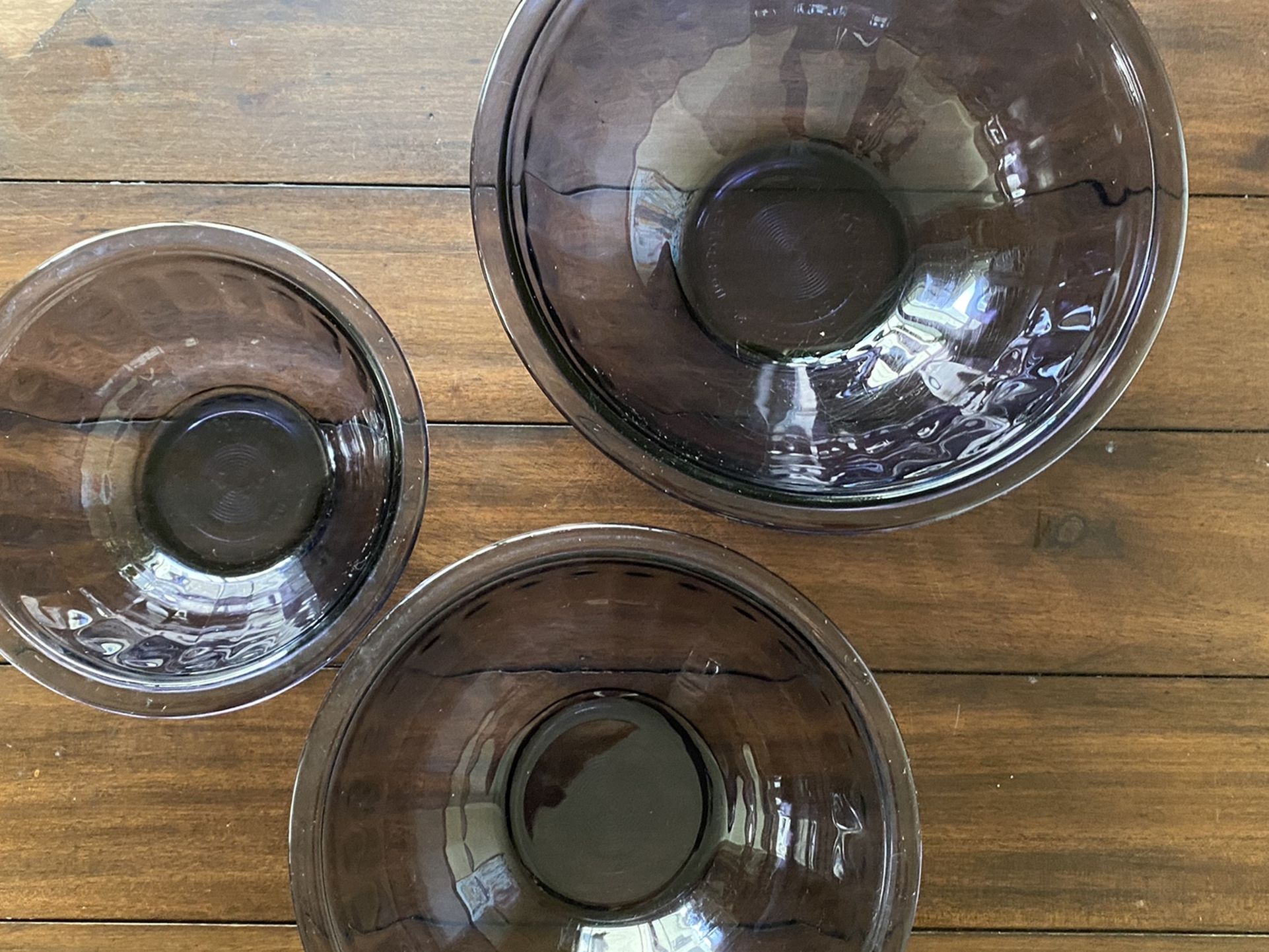 Vintage Amethyst Purple Pyrex Nesting Bowl Set (322, 323 & 325)