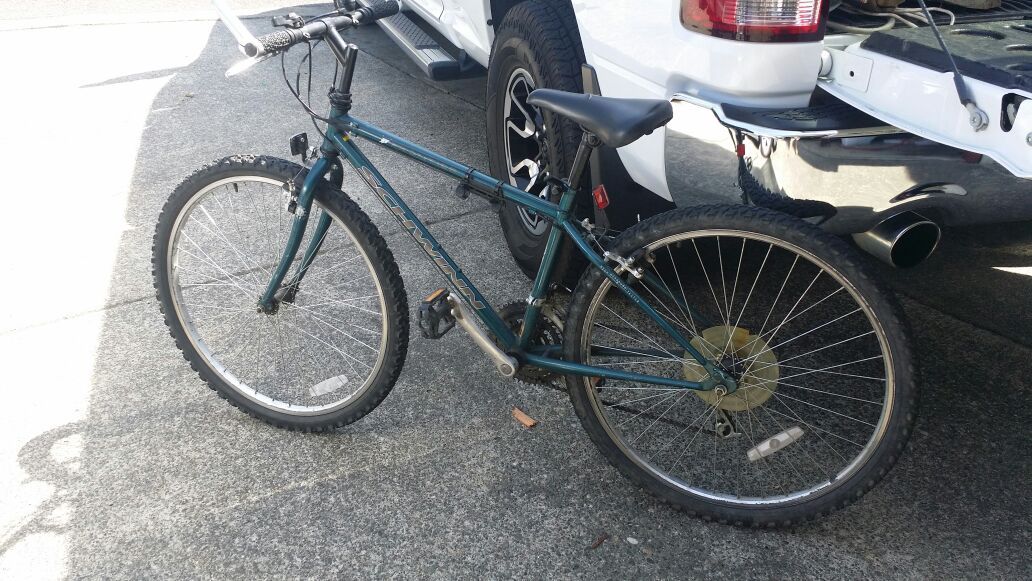 Schwinn Frontier mountain bike for Sale in Stanwood WA OfferUp
