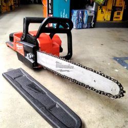 Milwaukee M18 FUEL 16 in. 18V Lithium-Ion Brushless Battery Chainsaw (Tool-Only)

