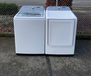 Samsung Washer And Dryer Set xl.